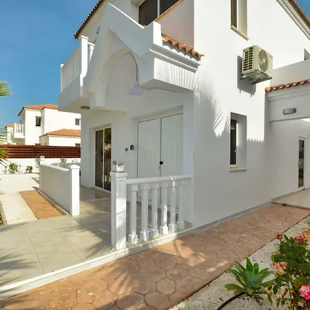 Nissi Palms Villa