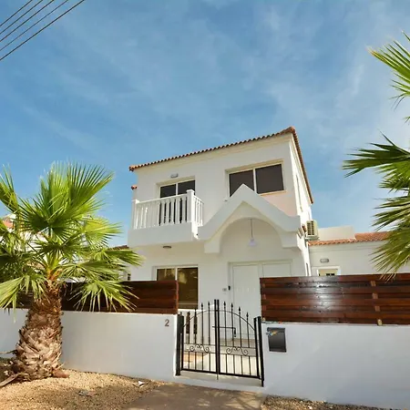 Nissi Palms Villa
