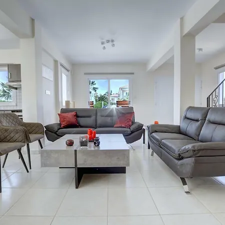 Nissi Palms Αγία Νάπα